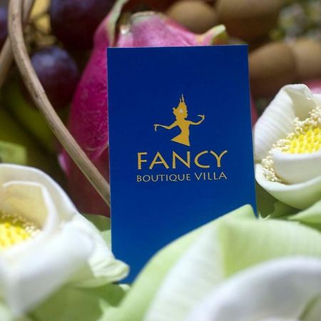 Fancy Boutique Villa Hotel Siem Reap Esterno foto