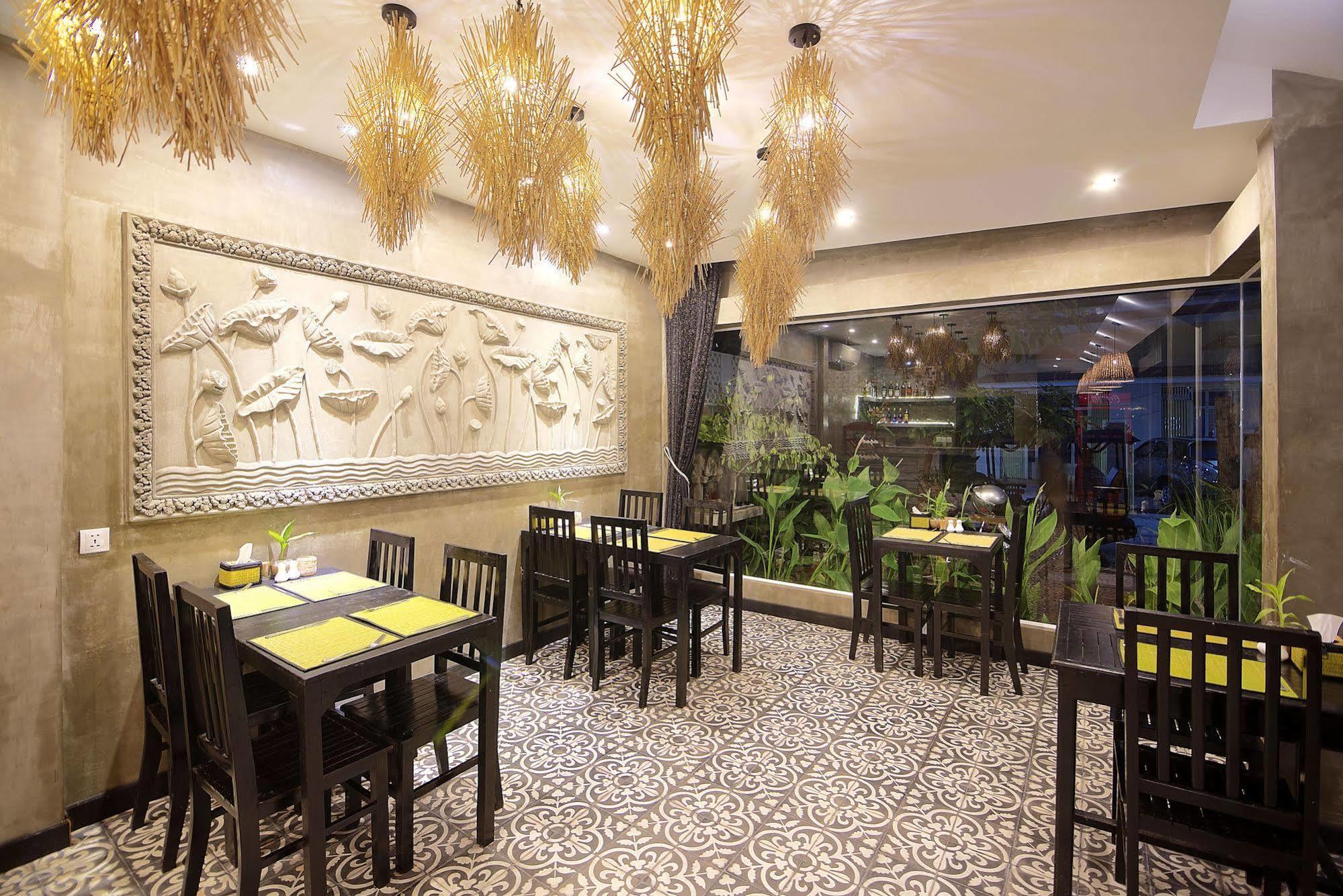 Fancy Boutique Villa Hotel Siem Reap Esterno foto